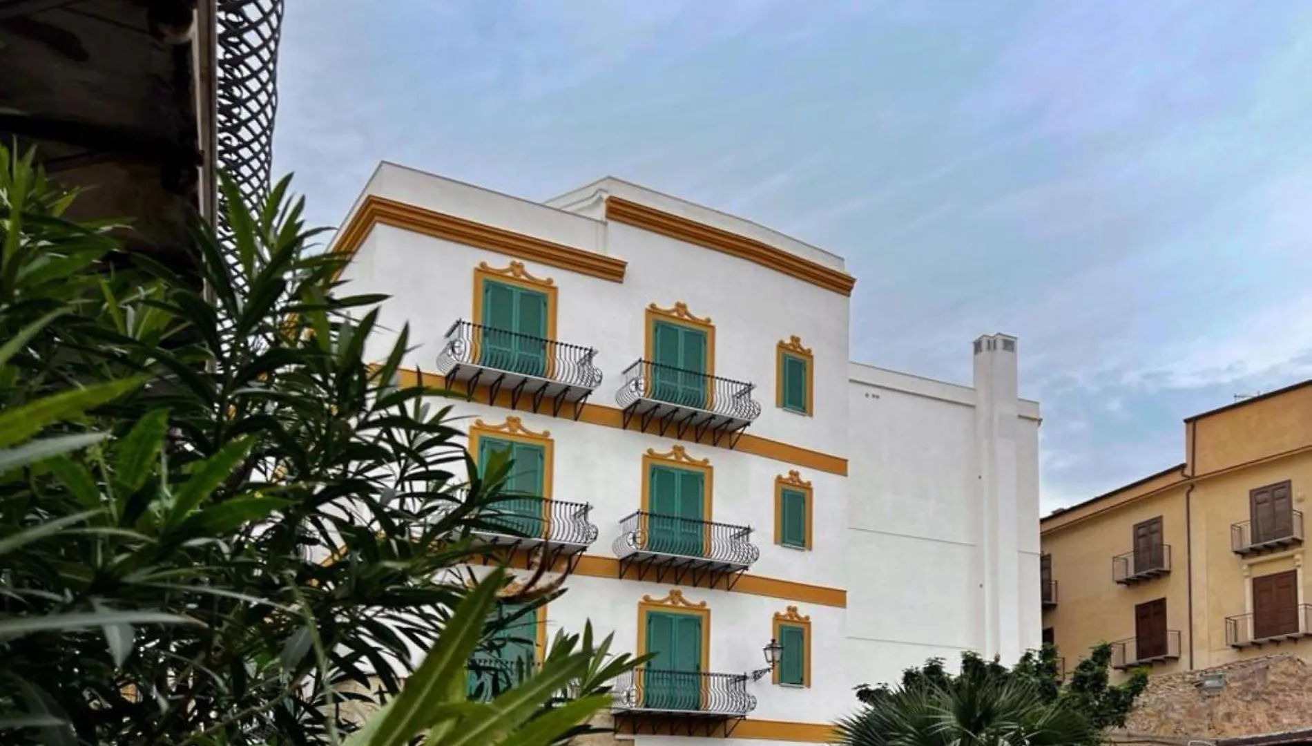 Giglio Luxury Apartment In Casa Professa Палермо 0*,  Италия